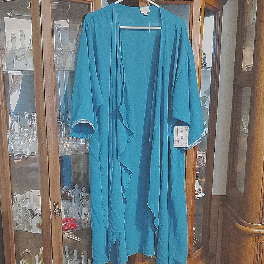 COVER #10 (CH) NWT LuLaRoe Shrley Kimono